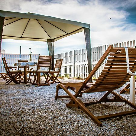 Aparthotel Oliwood Beach Oliva Esterno foto