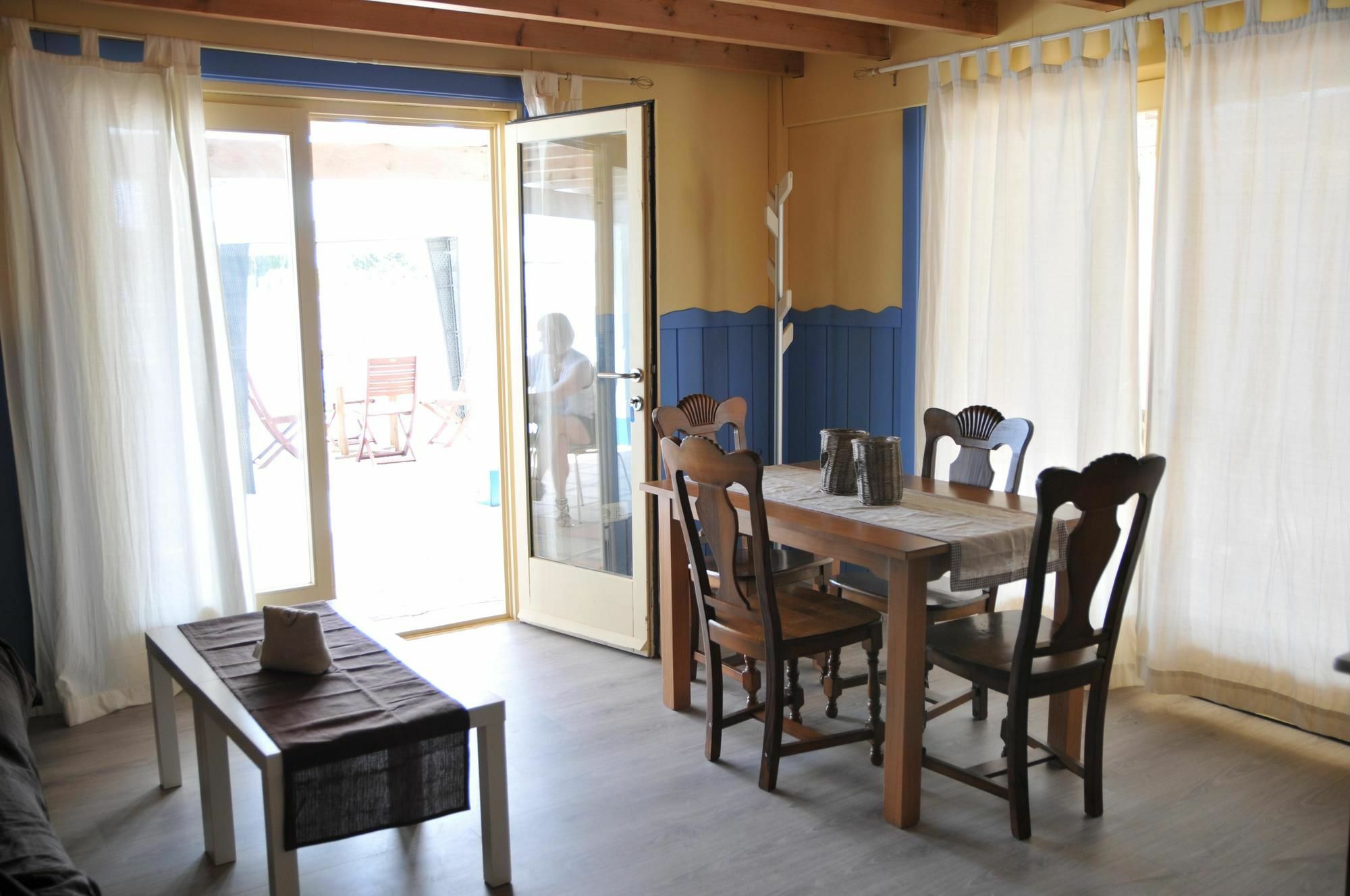Aparthotel Oliwood Beach Oliva Esterno foto