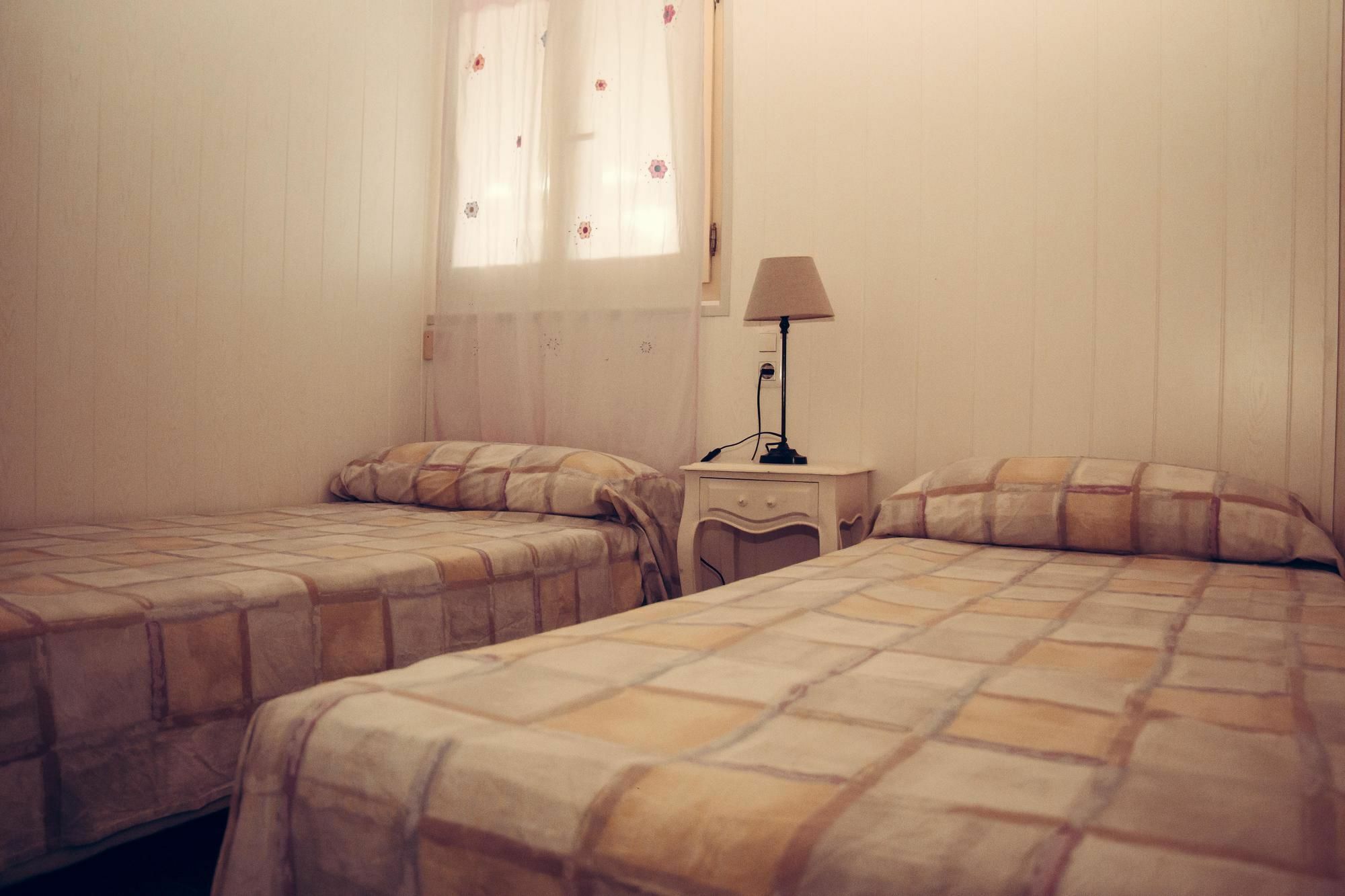 Aparthotel Oliwood Beach Oliva Esterno foto