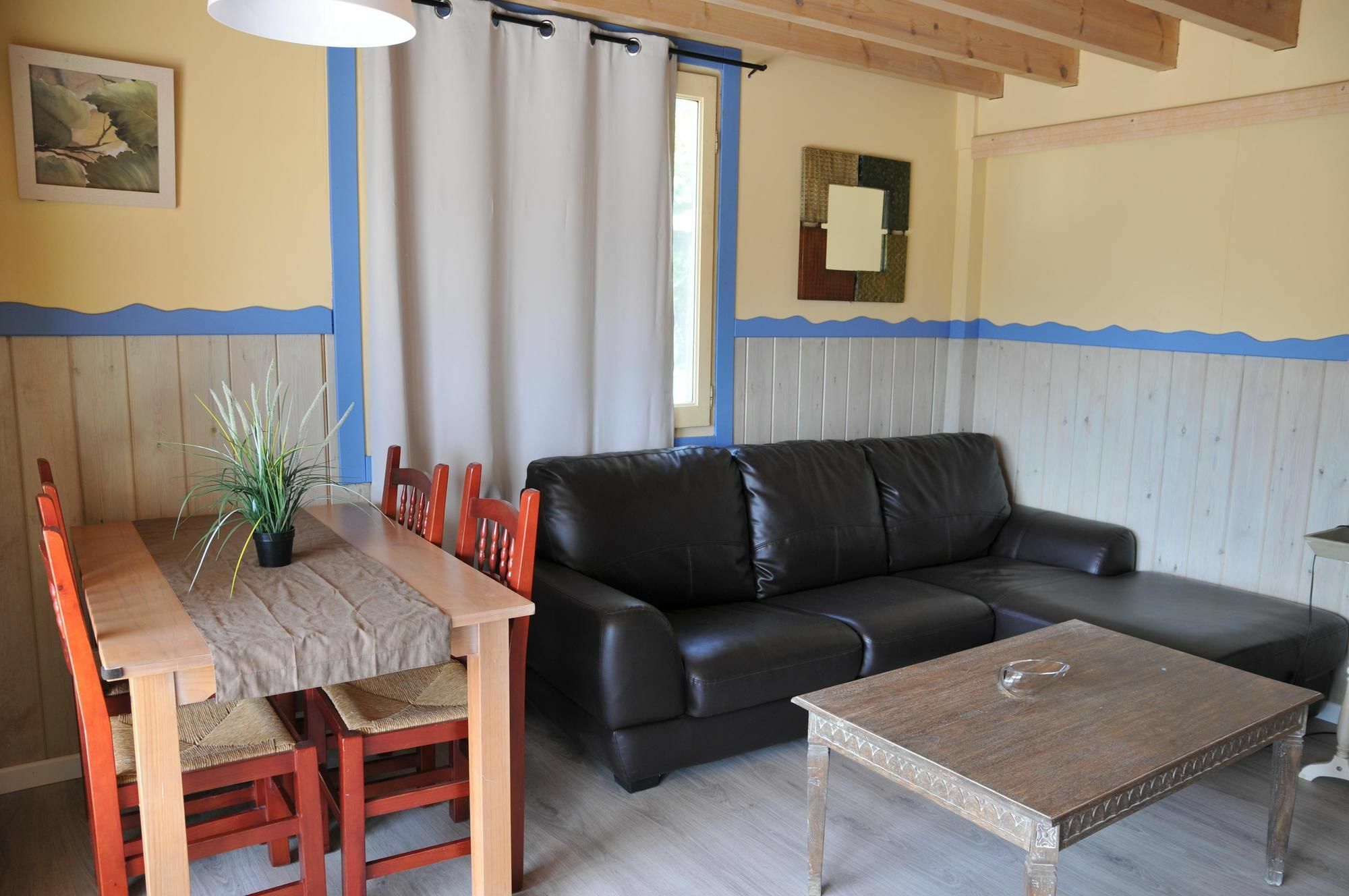 Aparthotel Oliwood Beach Oliva Esterno foto